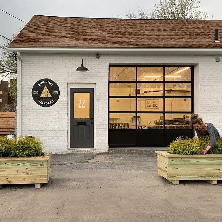 Kingston-Standard-Brewing-Co.-3